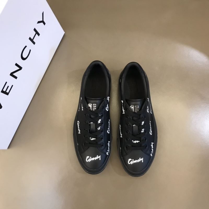 Givenchy Sneakers